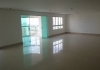 Sala com aproximados 140 m²